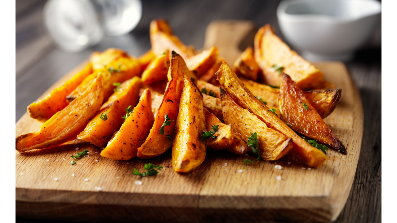 Spicy-Roasted-Sweet-Potato-Wedges